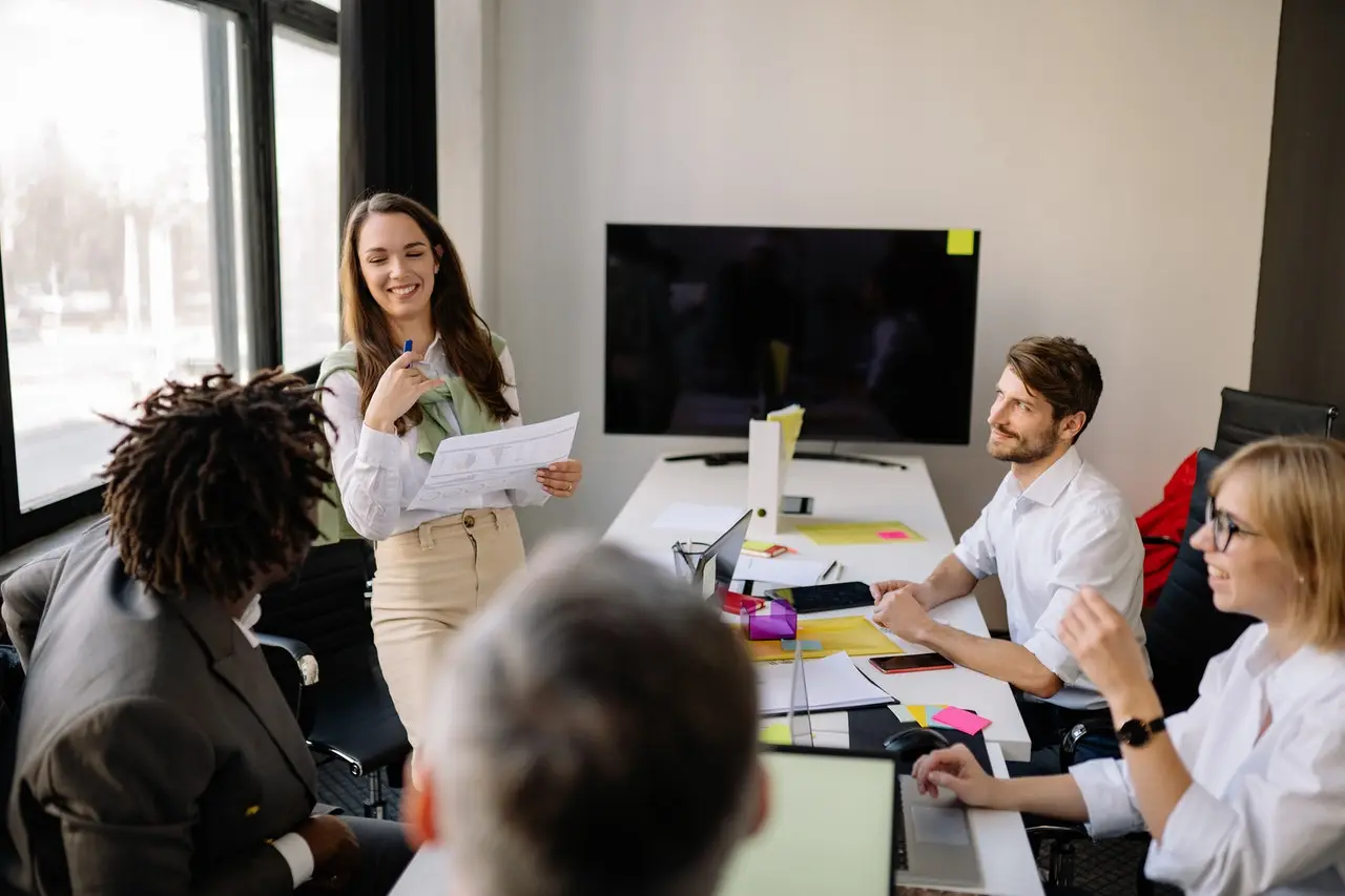 concentrated marketing adalah